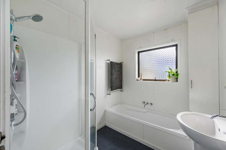 33 Duckworth Crescent Greenmeadows_11