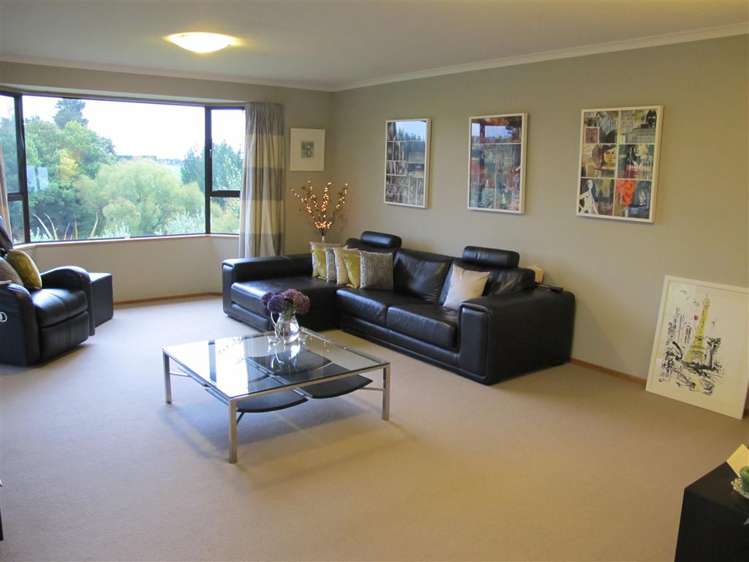 Fairview Road Fairview_23