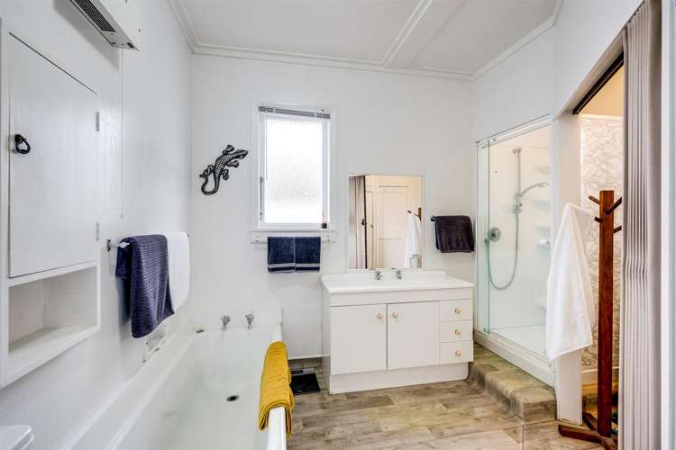 1010 Glenhope Street Mahora_6