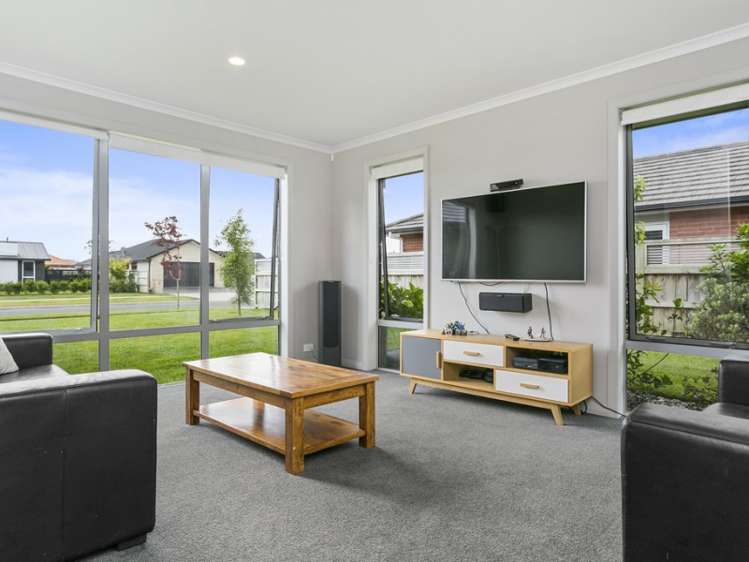 42 West Thompson Street Leamington_8