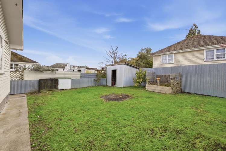 4 Station Road Hunterville_13