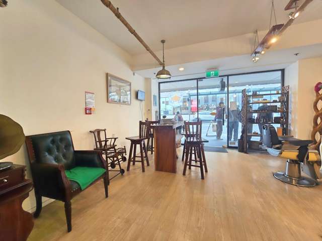 Shop 2/88 Broadway Newmarket_3