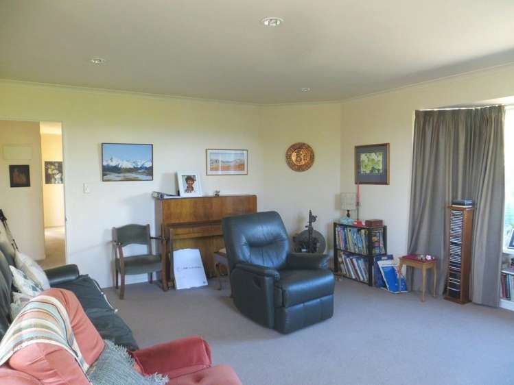 377 Suffolk Road Stoke_5