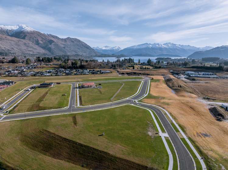 13 Simpson Crescent Wanaka_0