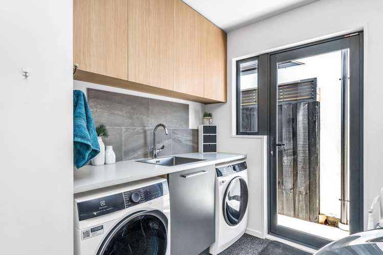 17 Burrow Street Rolleston_25