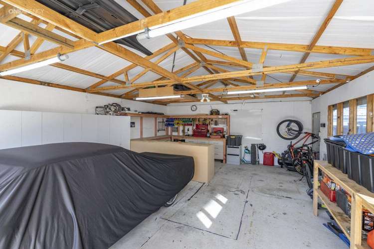 8 Springmead Place Hornby_25