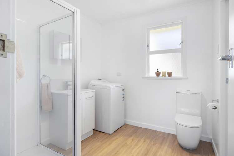 4A Wilfred Street Tawa_13