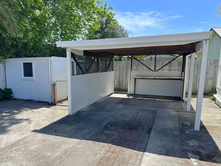 8a Weld Street Blenheim Central_11