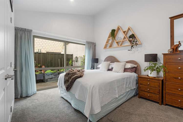 15 Garden Court_5