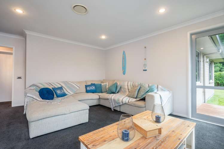 90 Dalmore Way Acacia Bay_15
