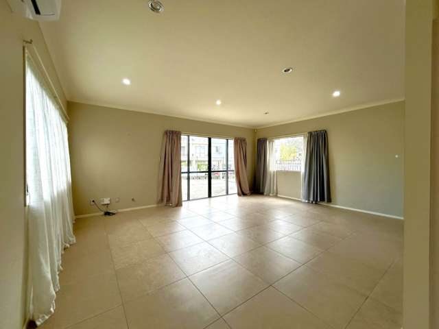 6 Triumph Road Flat Bush_1