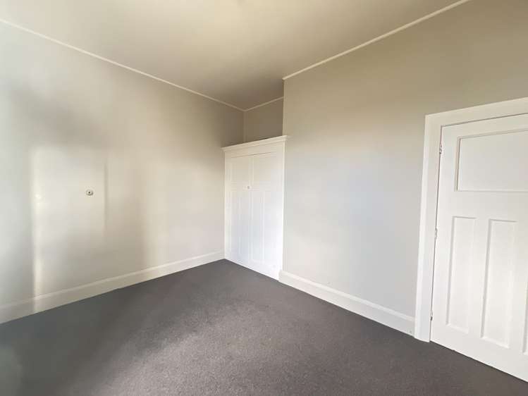 2/117 McMurdo Street Ashburton_5