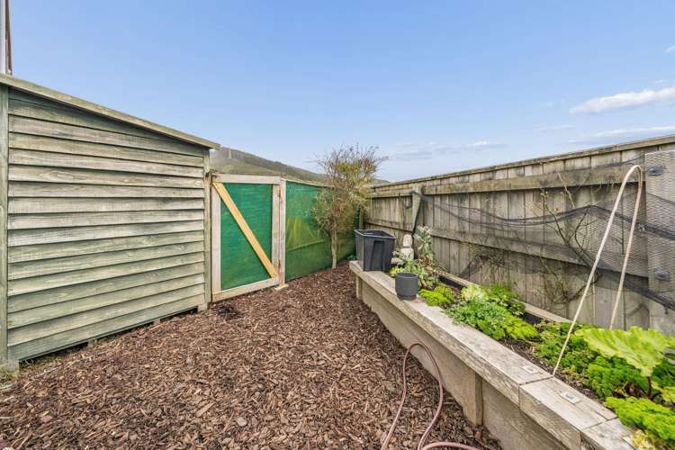 80 Saddleback Grove Karori_27