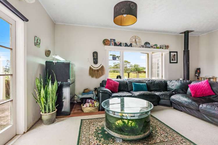 126 Fordyce Road Parakai Helensville_15