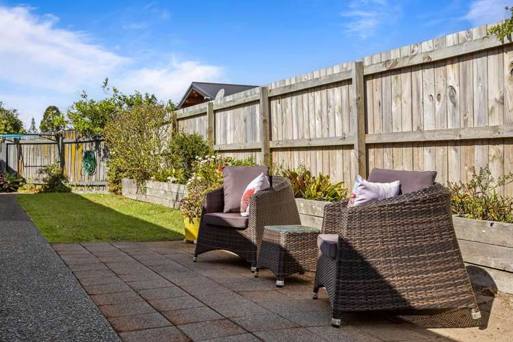 10C Ross Crescent Orewa_8