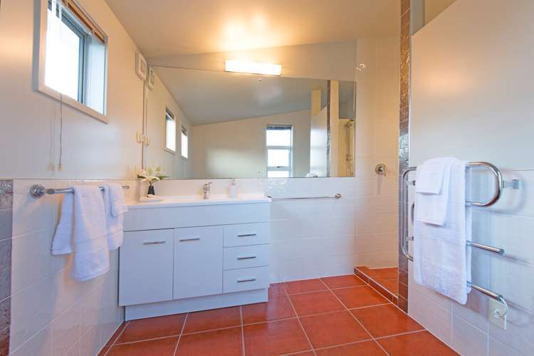 45 Grand Drive Orewa_19