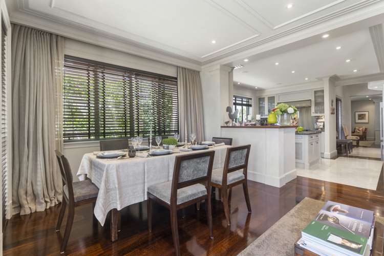 84 Paritai Drive Orakei_16