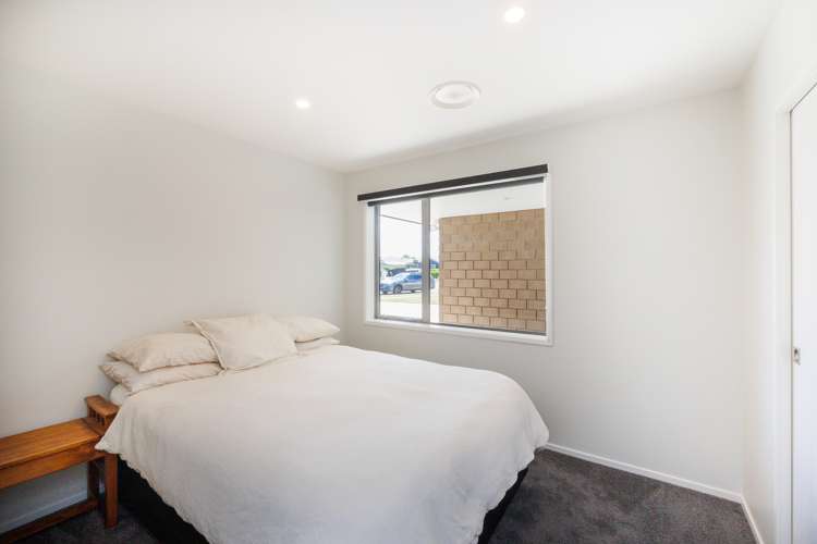 8 Huffington Place Feilding_13