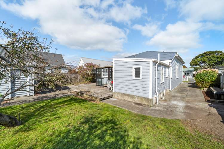 11 North Street Petone_24