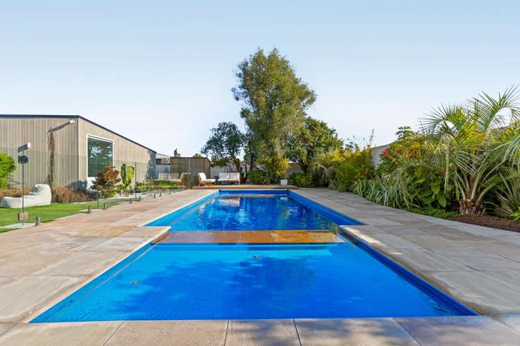 461 Johns Road Harewood_31