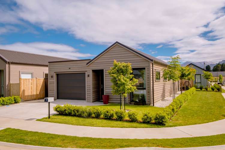 11 Glen Dene Crescent Wanaka_0