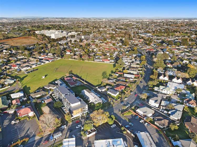 304/8 Gray Avenue Mangere East_13