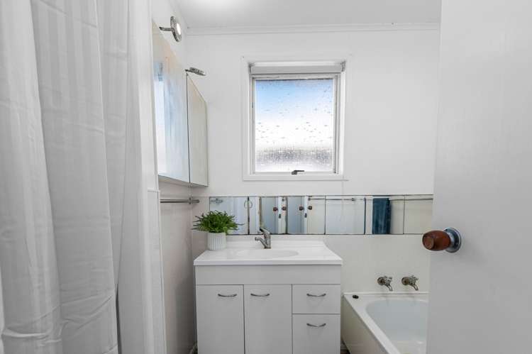 24 Windsor Street Springfield_10