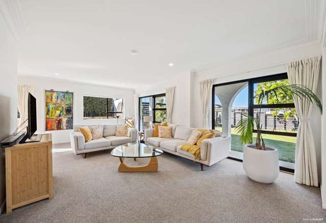 35 Luton Avenue Sunnyhills_3