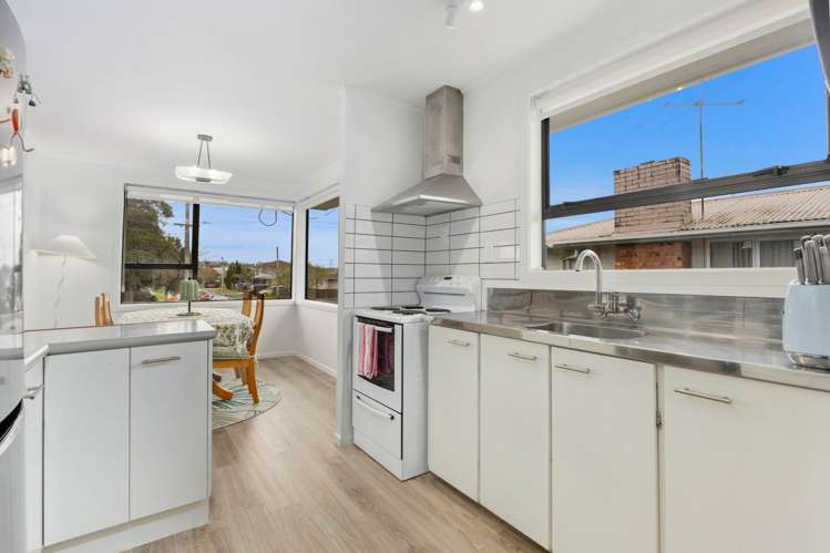 7 Cobham Crescent_2