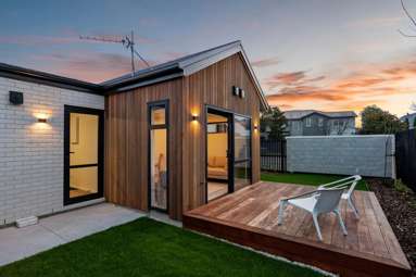 1-3/30 Clyde Road_3