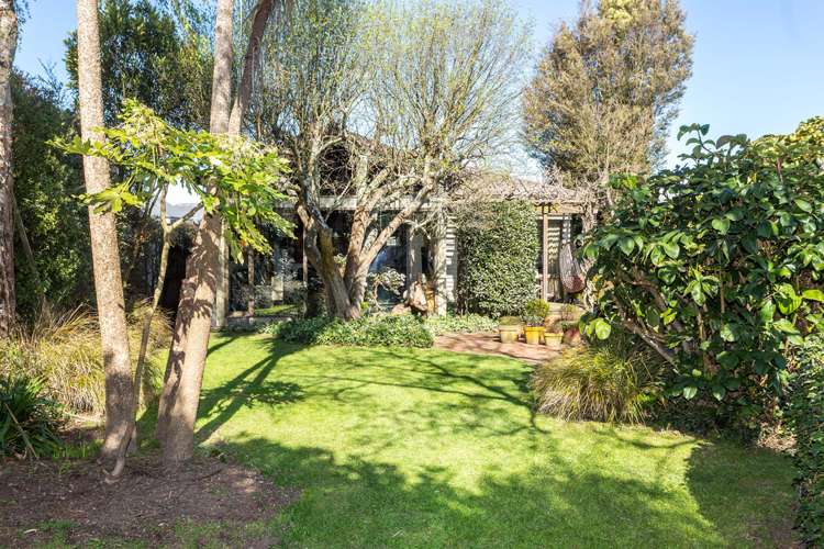 75 Saint Albans Street Saint Albans_16