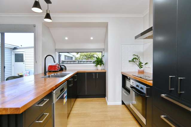 14 Pannell Avenue Wainoni_2