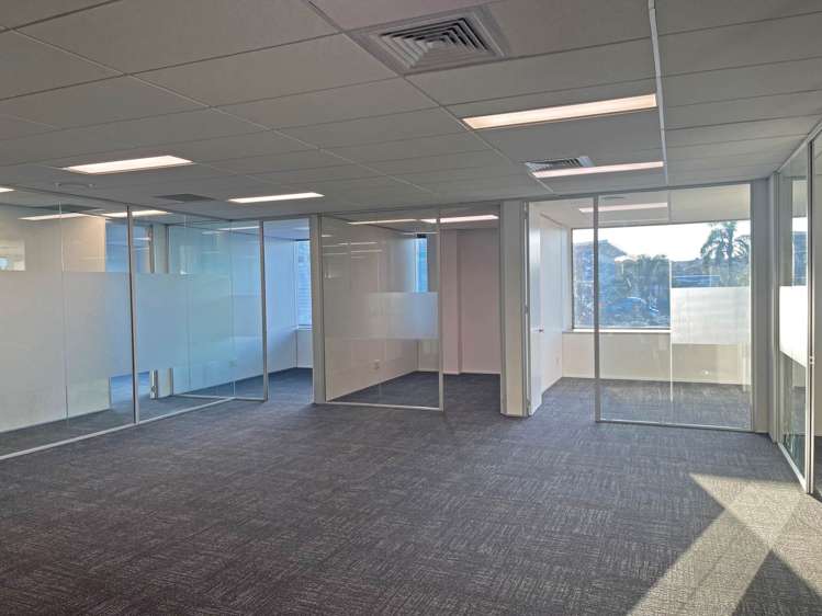 Unit 4/33 Apollo Drive Rosedale_1