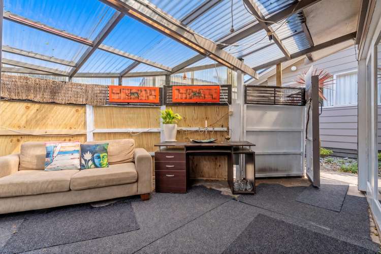 3 Crown Reef Pauanui_17