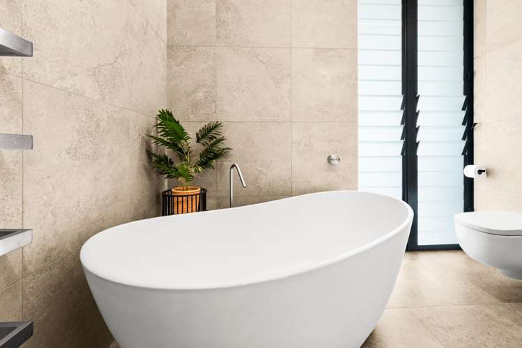 25 Side Road Haumoana_19