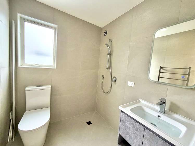 12 Edgar Pearce Place Howick_15