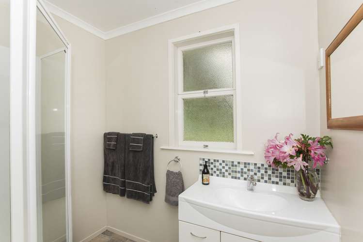 35 Royd Road West Makauri_10