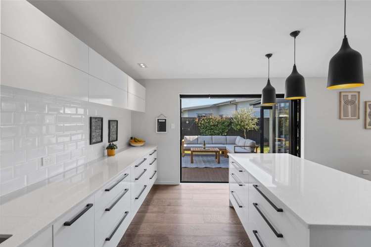 34 Russ Drive Lincoln_3