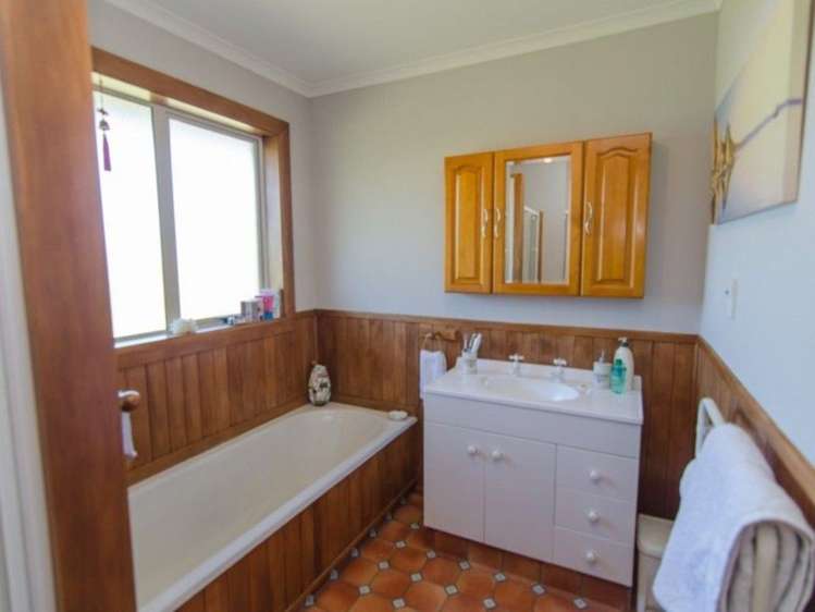 17 Richard Pearse Drive Temuka_14