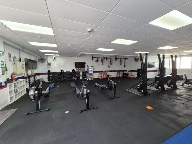 176 West Coast Road Glen Eden_4