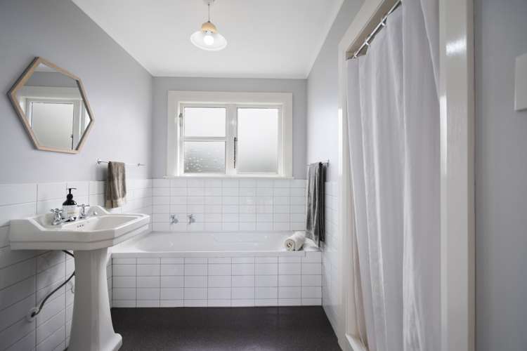 37 Grey Street Marton_14