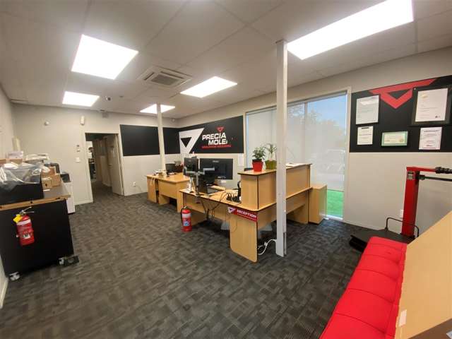 Unit 1 at 21 Mckee Street Te Rapa_1
