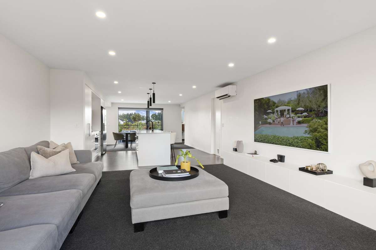 156 Metehau Street_4
