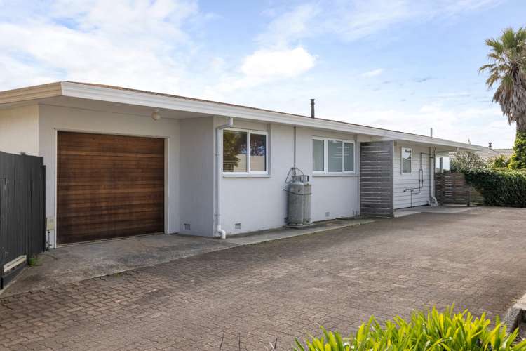 2/203 Oceanbeach Road Mount Maunganui_16