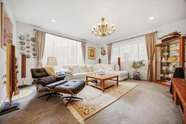 61 Harrowglen Drive_2