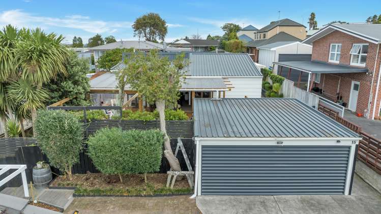 1/15 Howe Street Howick_24