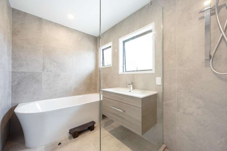 1/50 Carlisle Road Browns Bay_14
