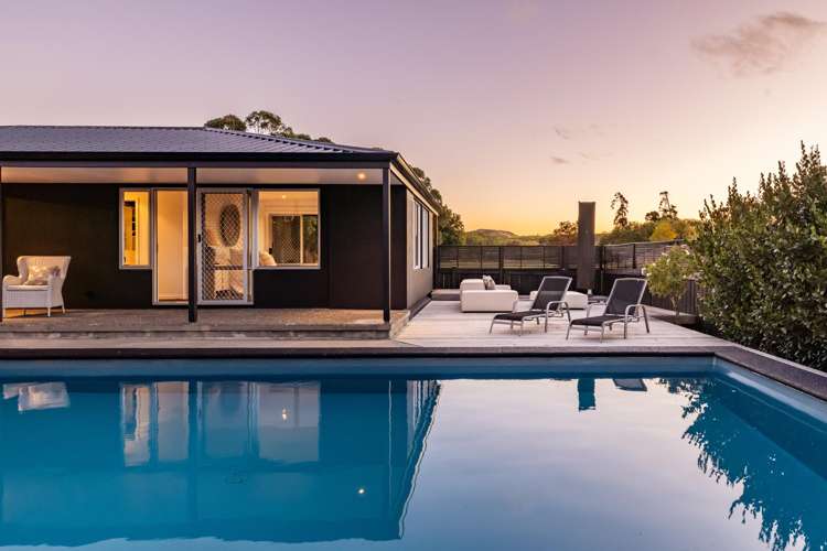 10 Charlton Road Te Awanga_17