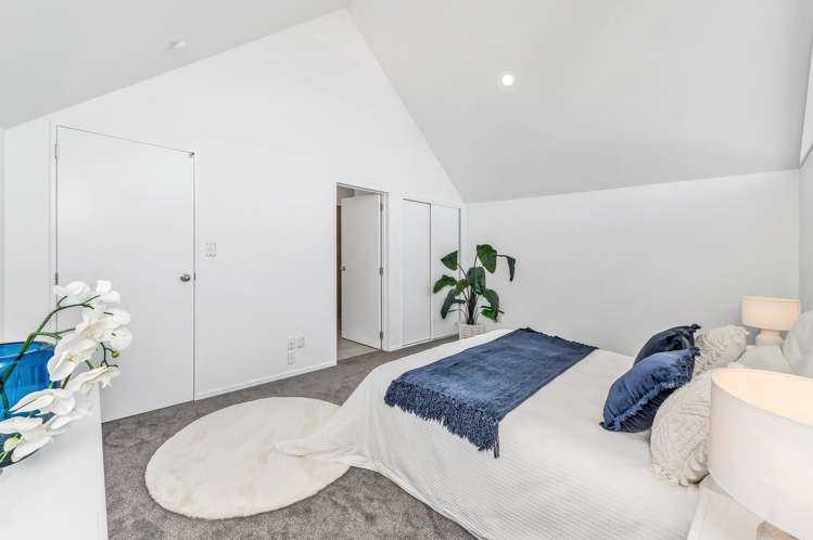 4/1010 Colombo Street Saint Albans_14