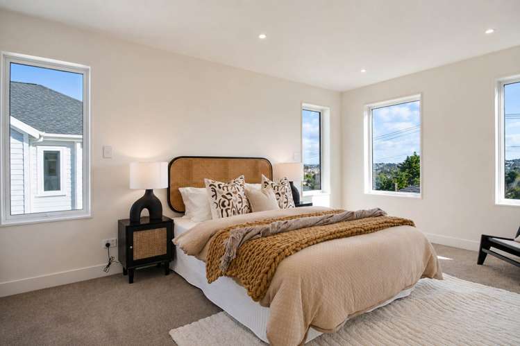 14,16 & 18 William Souter Street Forrest Hill_14